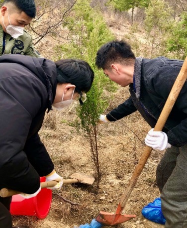 

中度可信度描述已自动生成